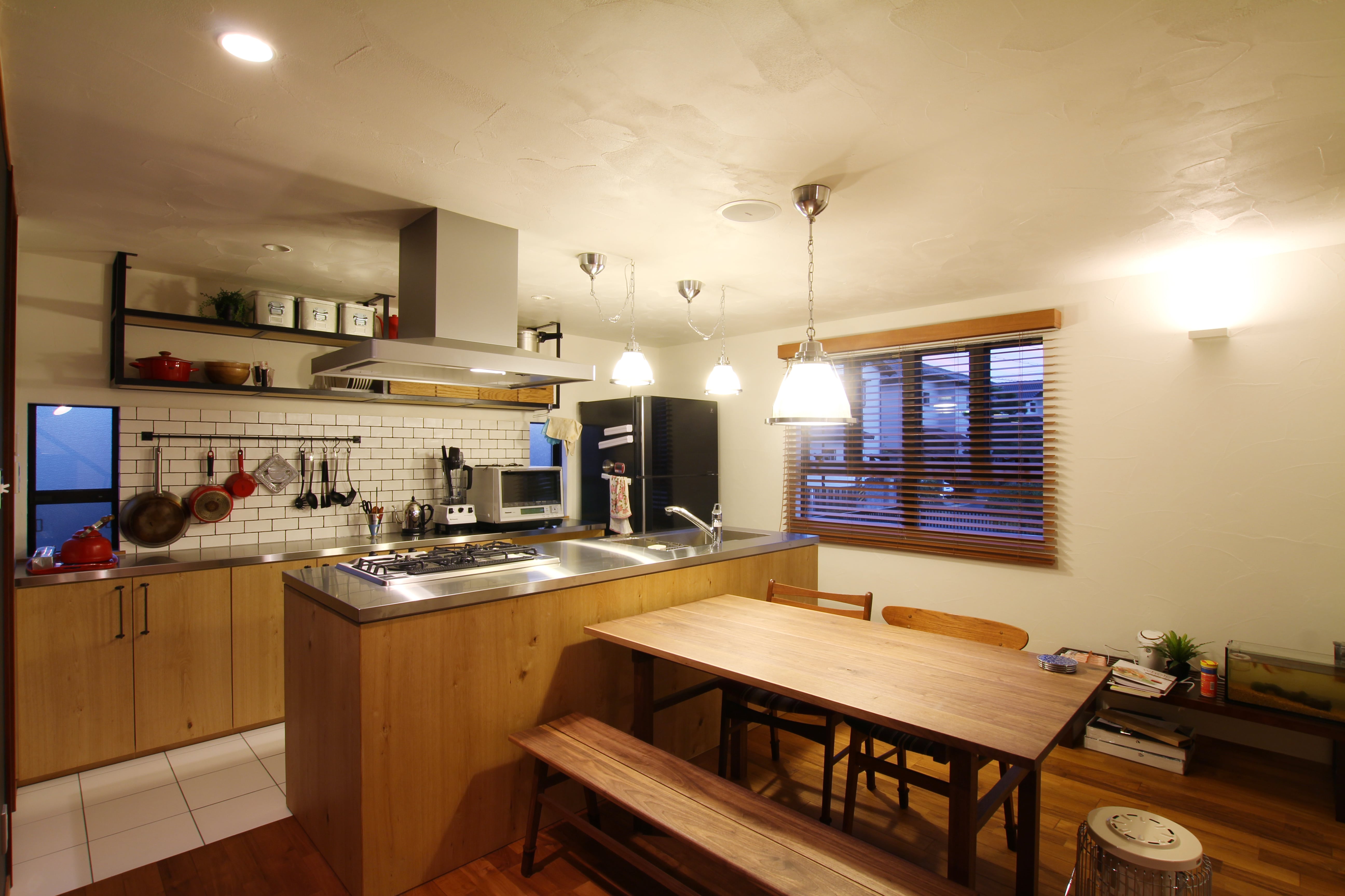 施工写真3枚目　中庭を囲むフラットハウス