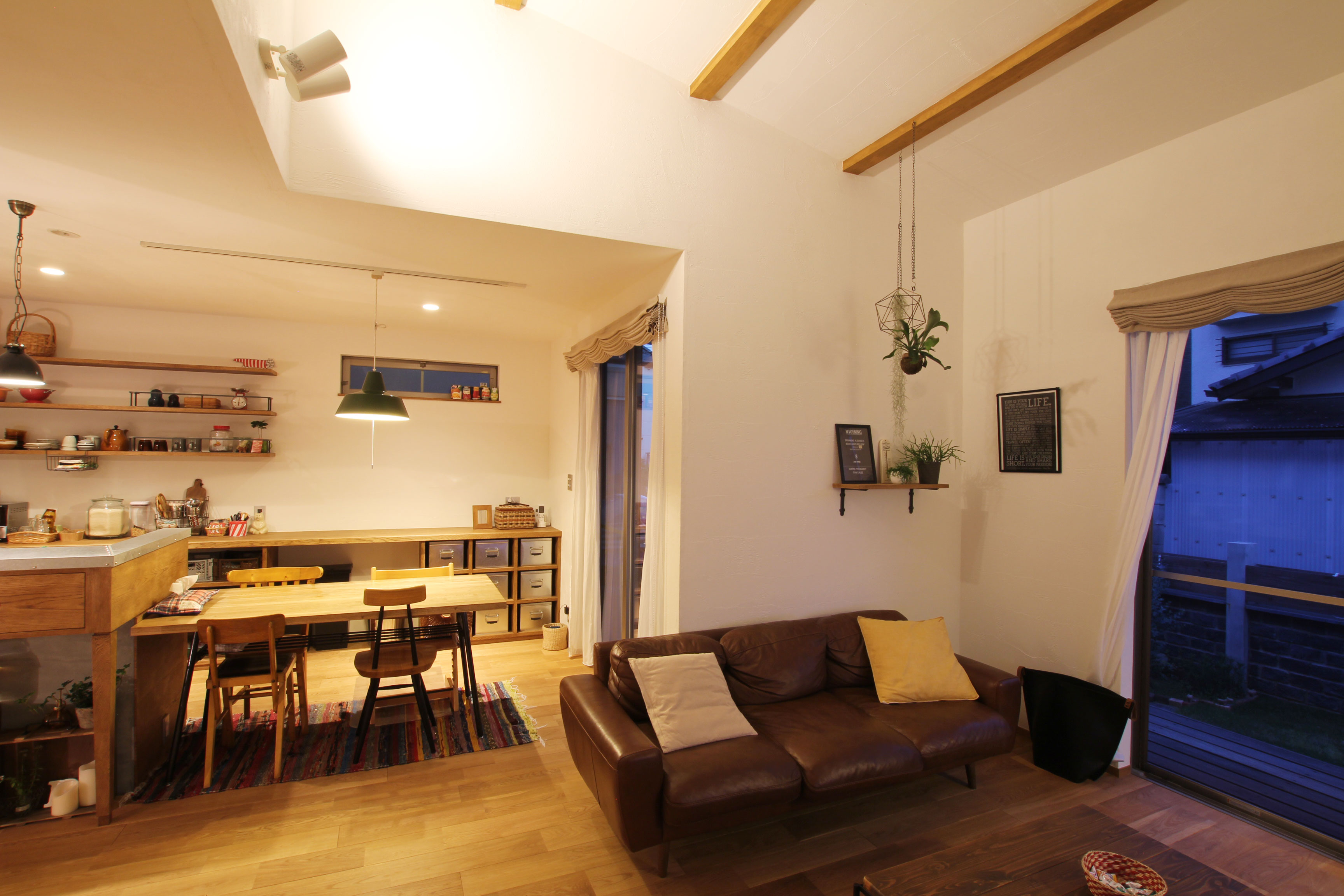 施工写真2枚目　家族ではぐくむガーデンスタイル 