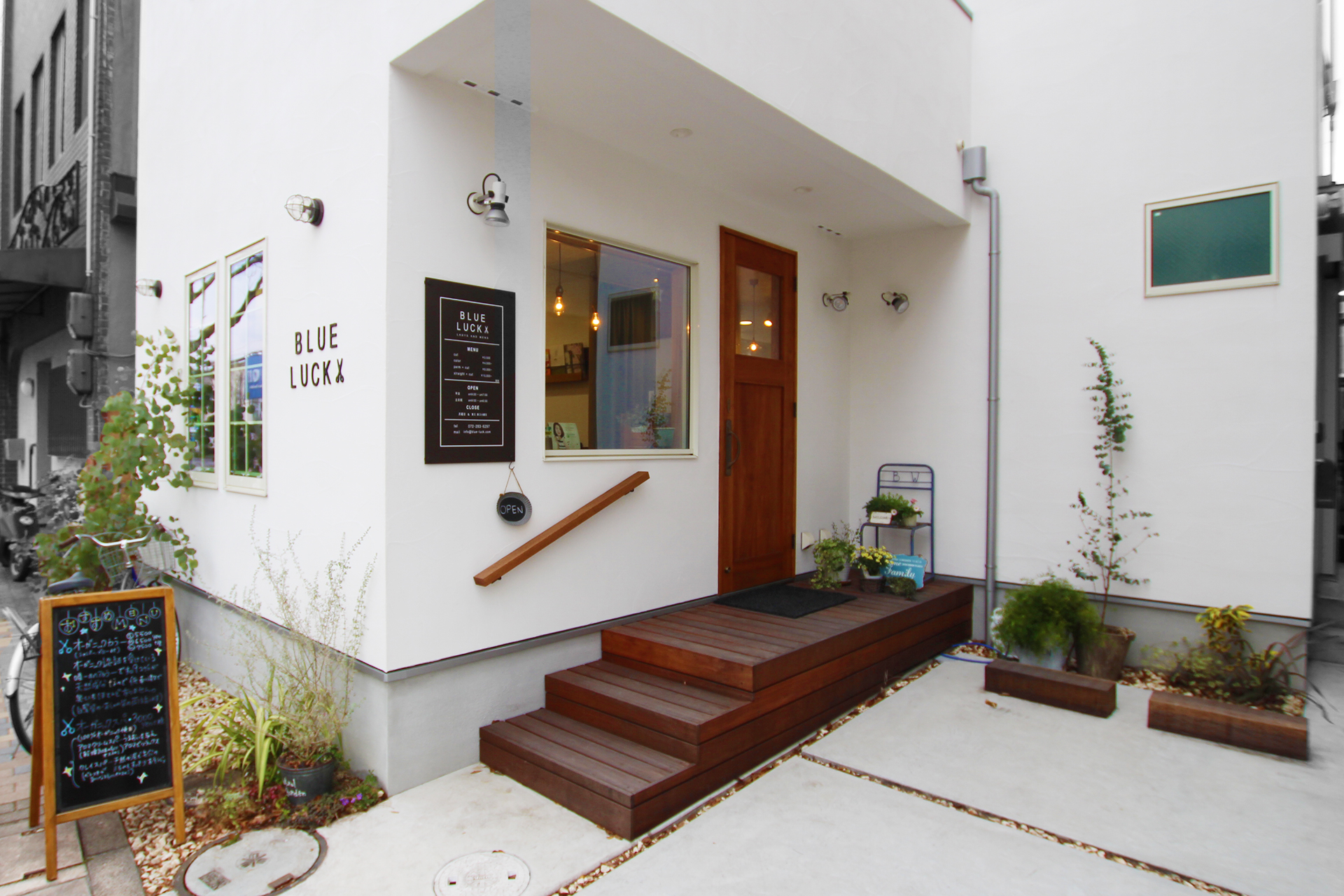 施工写真2枚目　BLUE LUCK