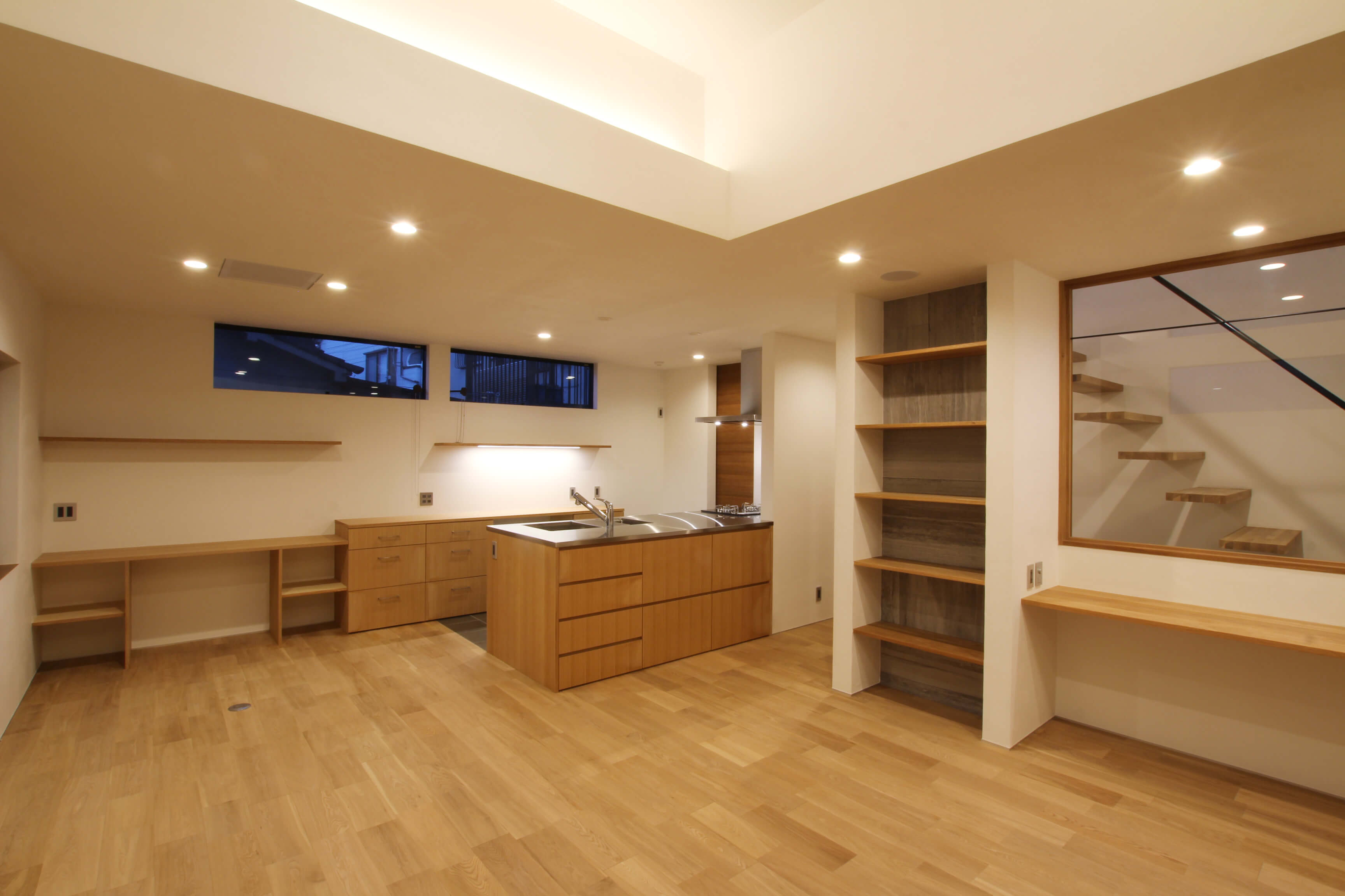 施工写真2枚目　吹抜け土間のあるLuz House