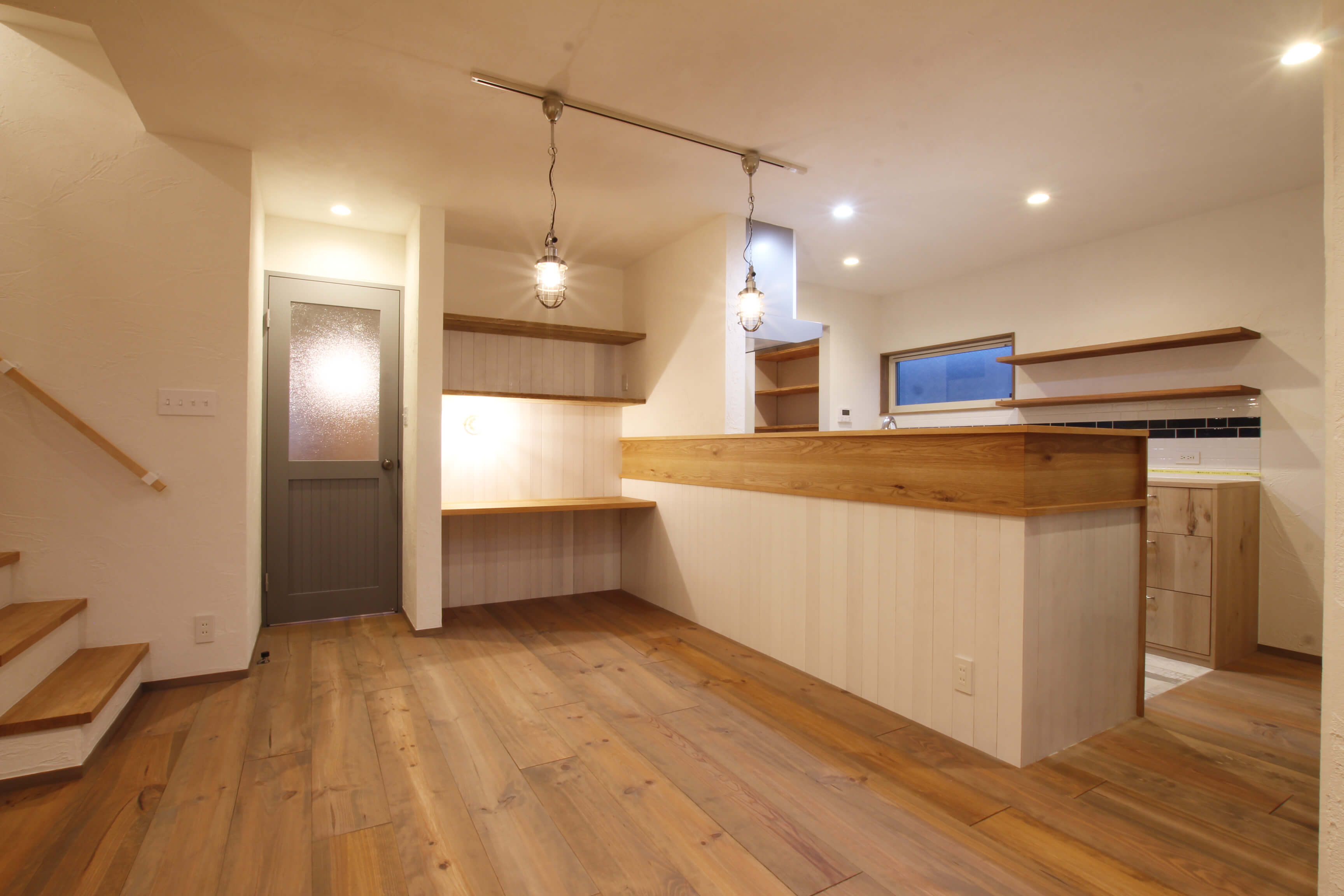 施工写真1枚目　カリフォルニアスタイル 