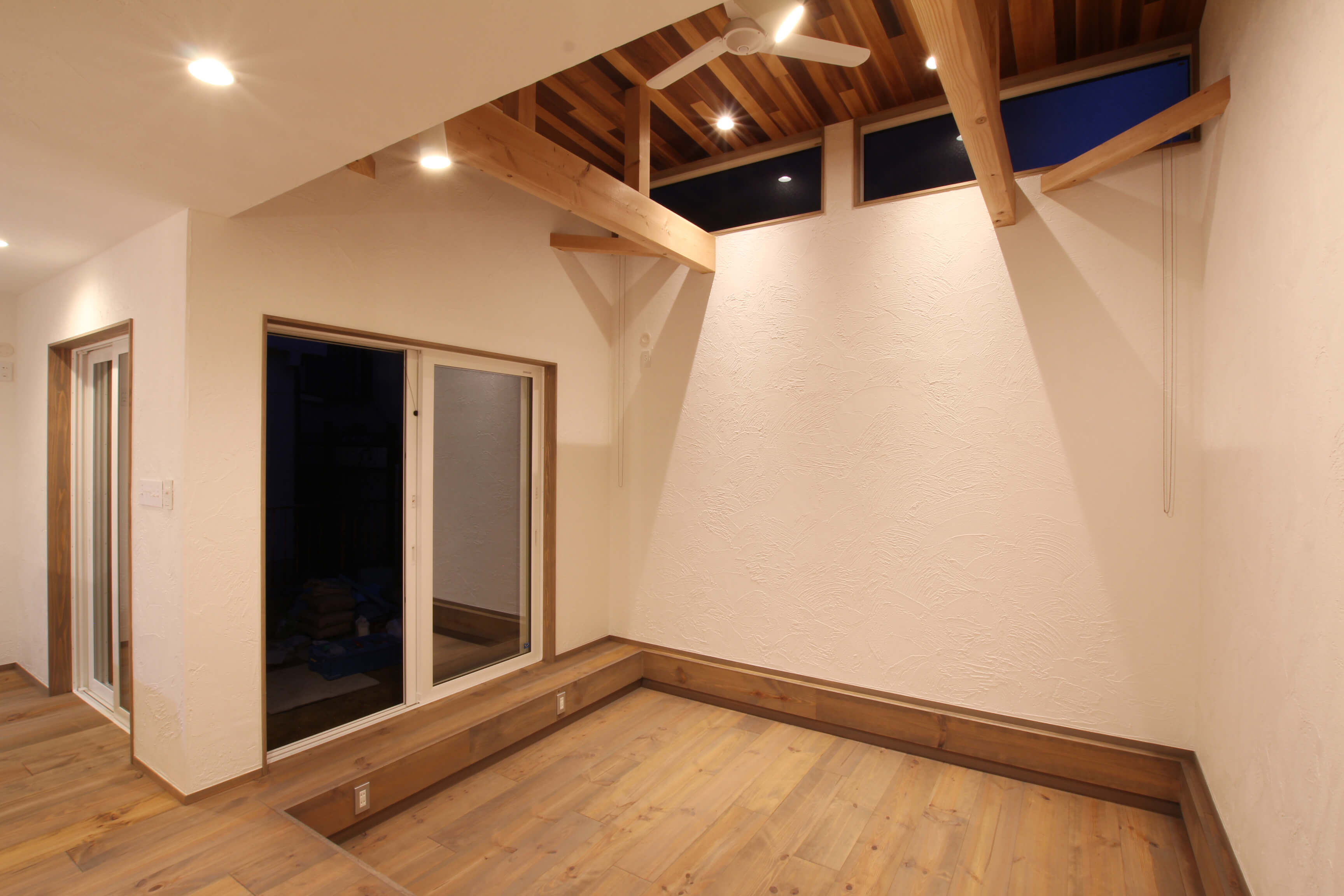 施工写真2枚目　カリフォルニアスタイル 