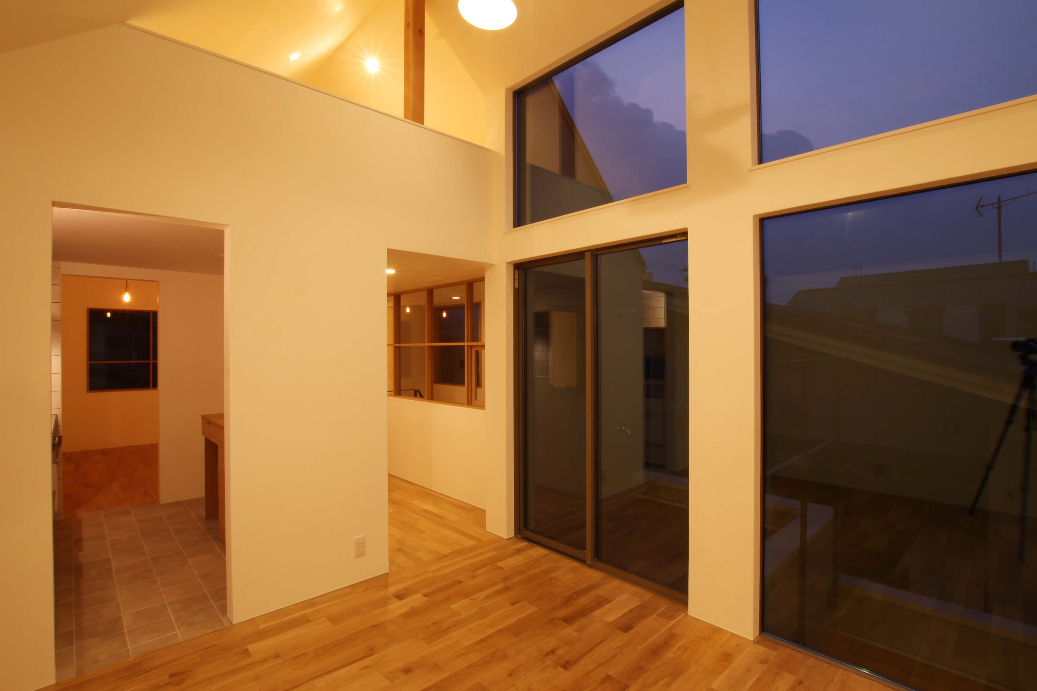 施工写真1枚目　光がそそぐ三角屋根のおうち 