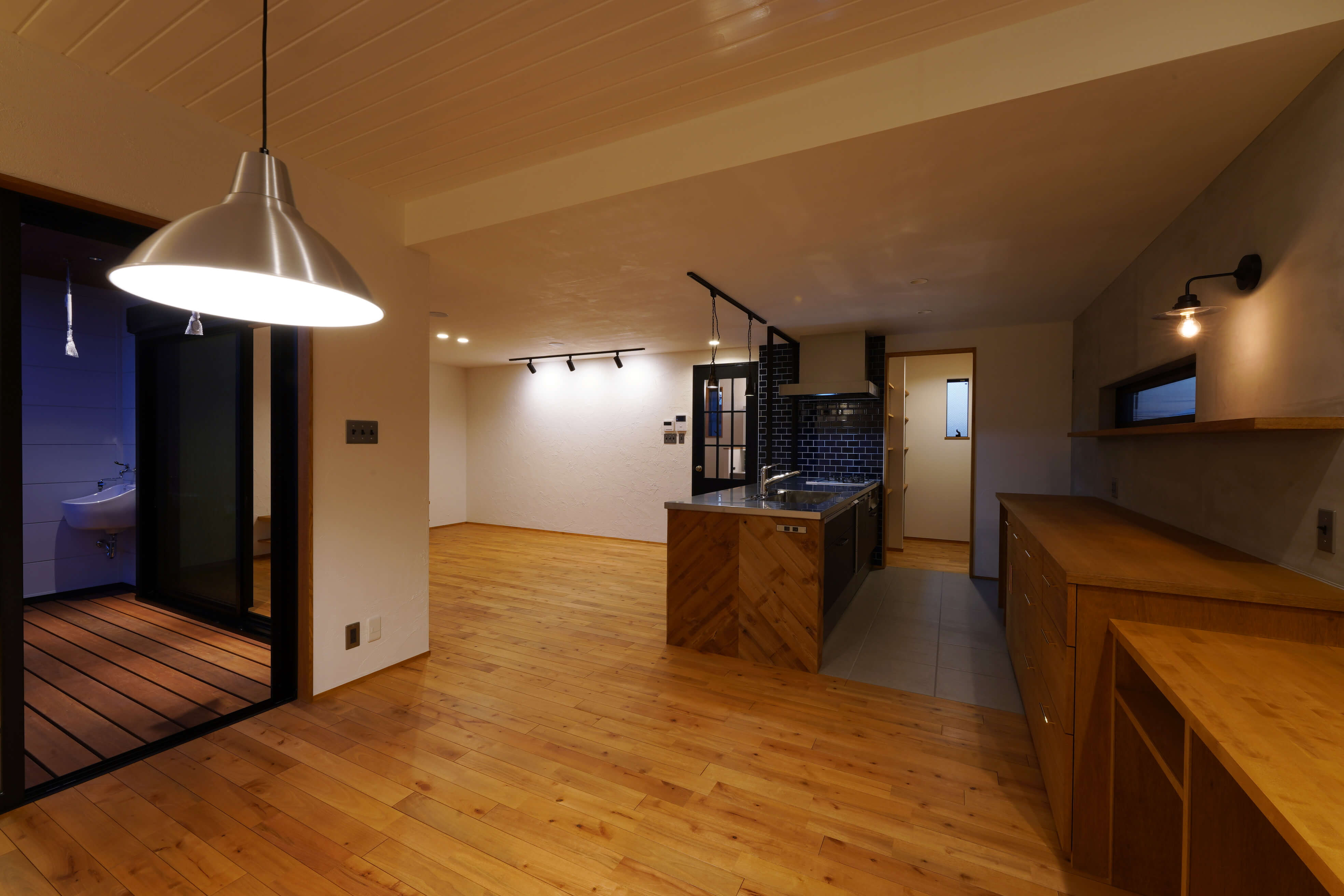 施工写真1枚目　California Vintage 