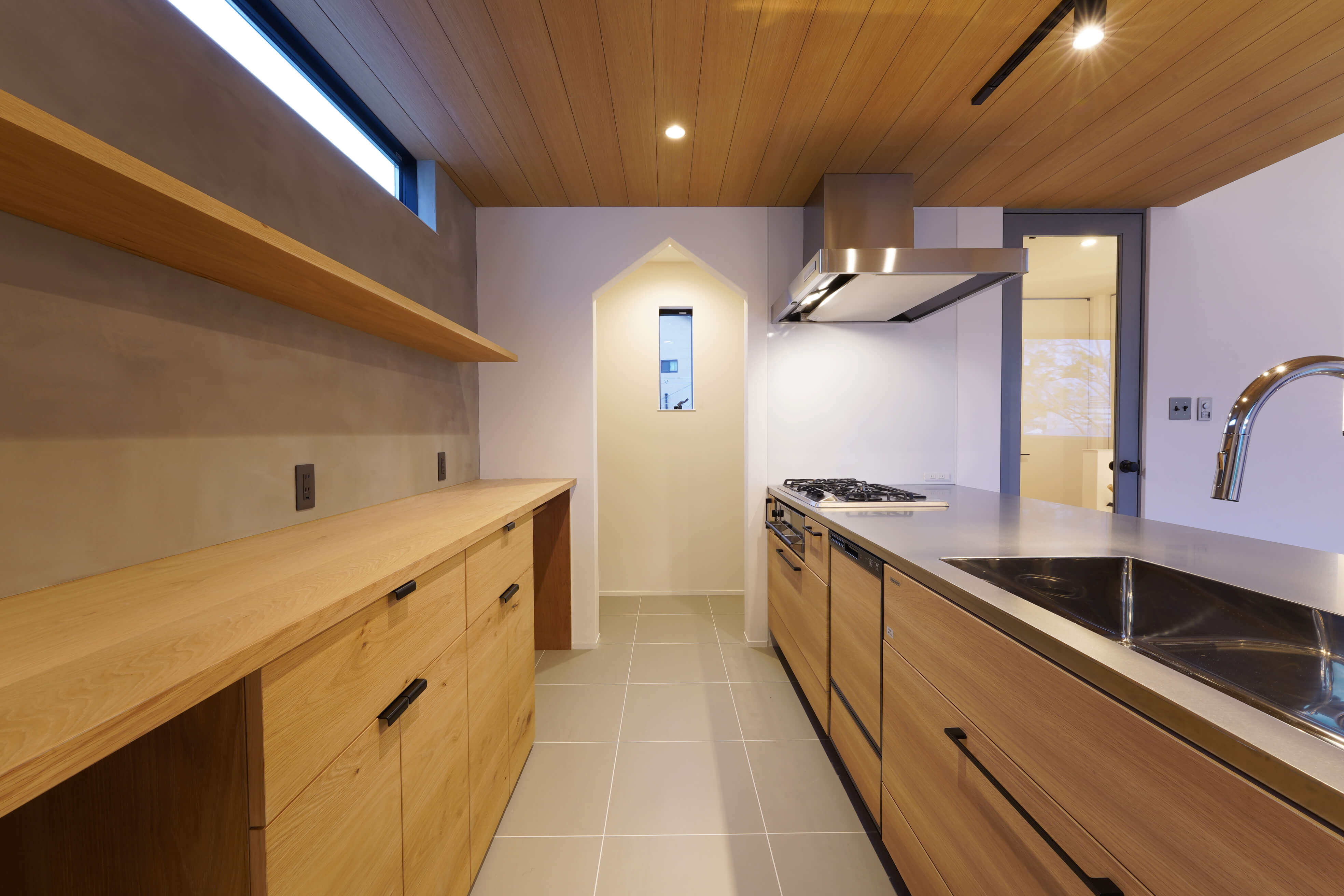 施工写真3枚目　Rustic Modern